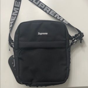 Supreme shoulder bag